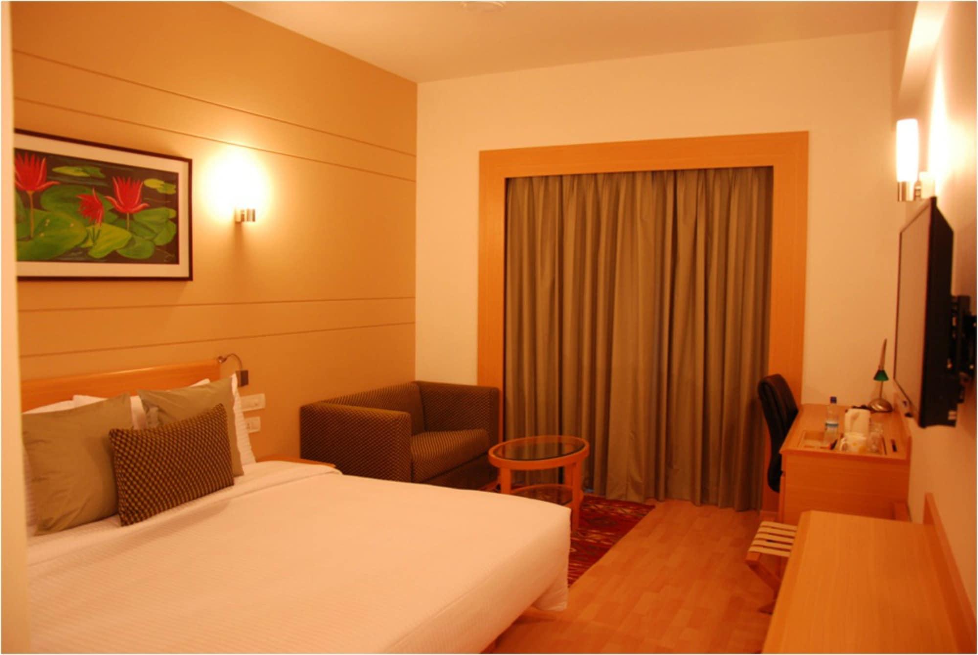 Lemon Tree Hotel, Gachibowli, Haïdarabad Extérieur photo
