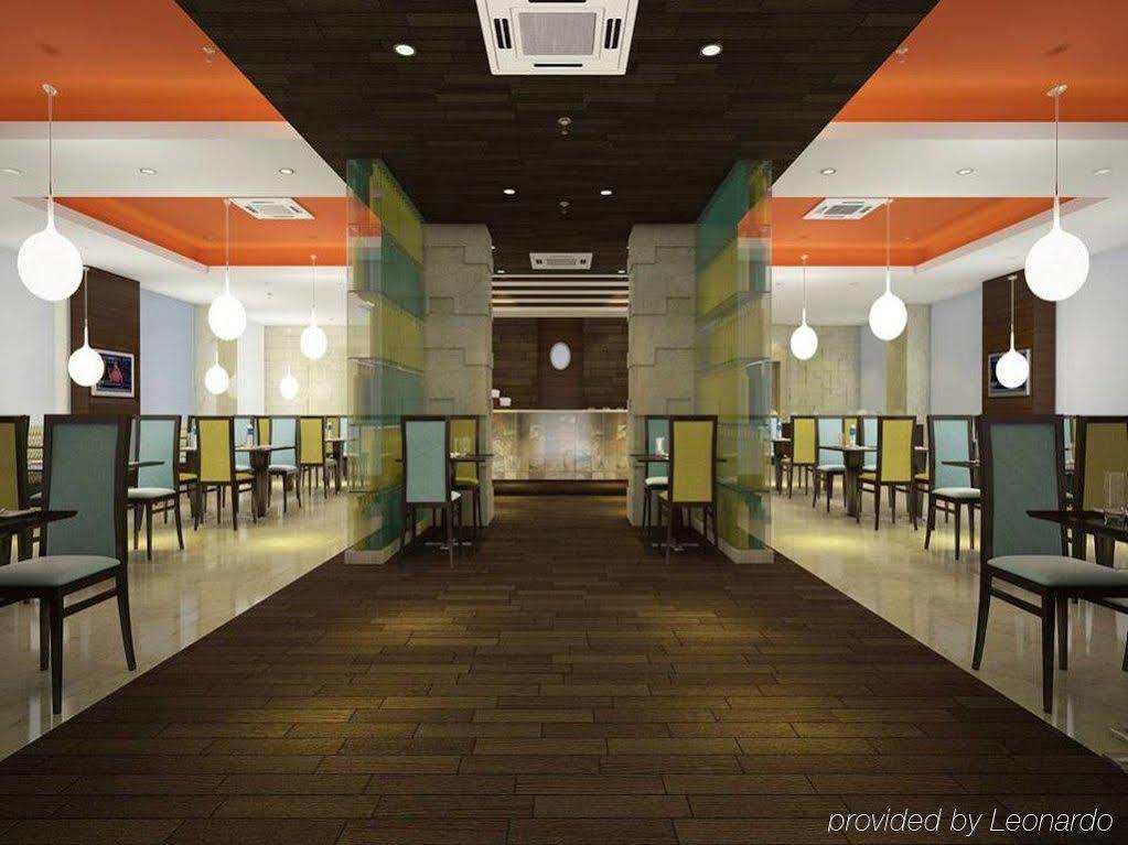Lemon Tree Hotel, Gachibowli, Haïdarabad Extérieur photo